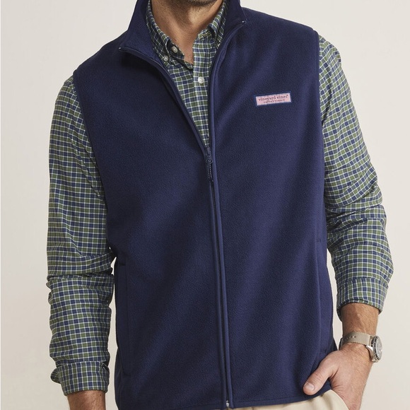 Vineyard Vines Vest - Picture 2 of 7